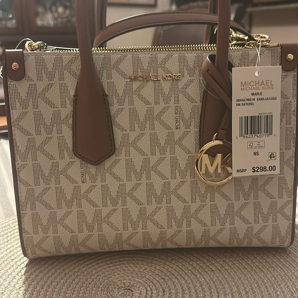 Michael Kors Satchel Maple 👜👛